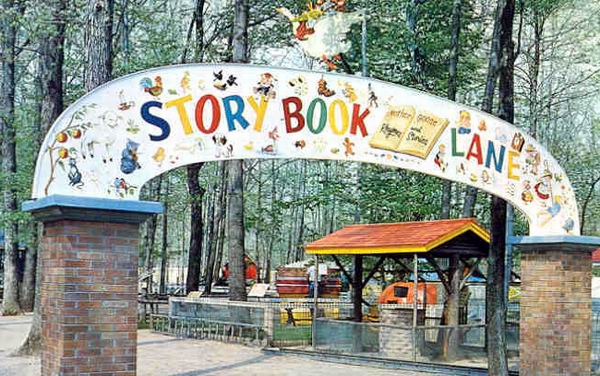 Coloma Michigan Paw Paw Lakes Storybook Lane (newer photo)